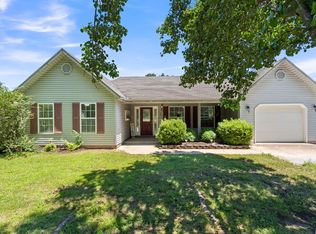 712 Mill St, South West City, MO 64863