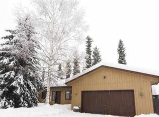 340 Carlton Dr, Fairbanks, AK 99701