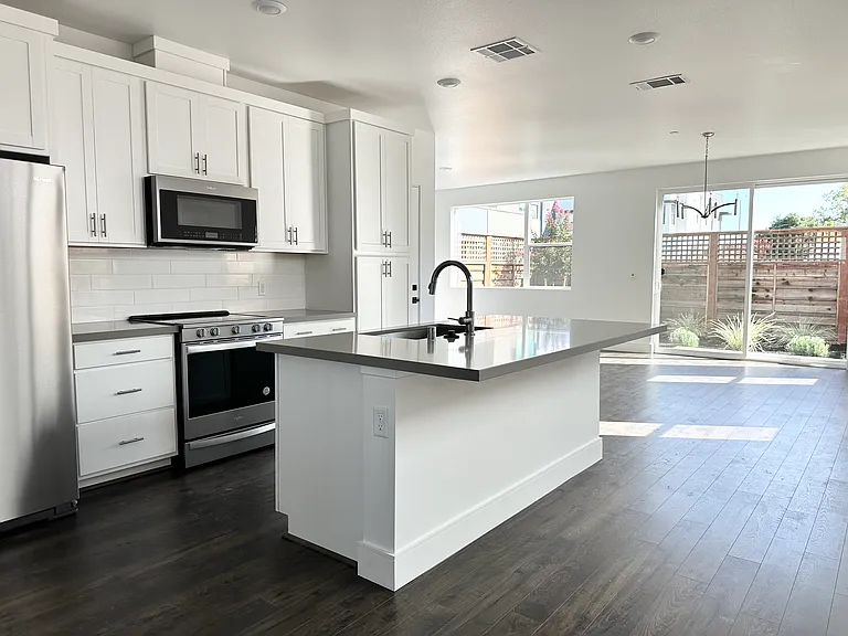 1620 Tecado Dr — Photo 5
