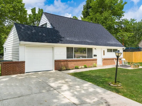 1399 Benson Dr, Columbus, OH 43227