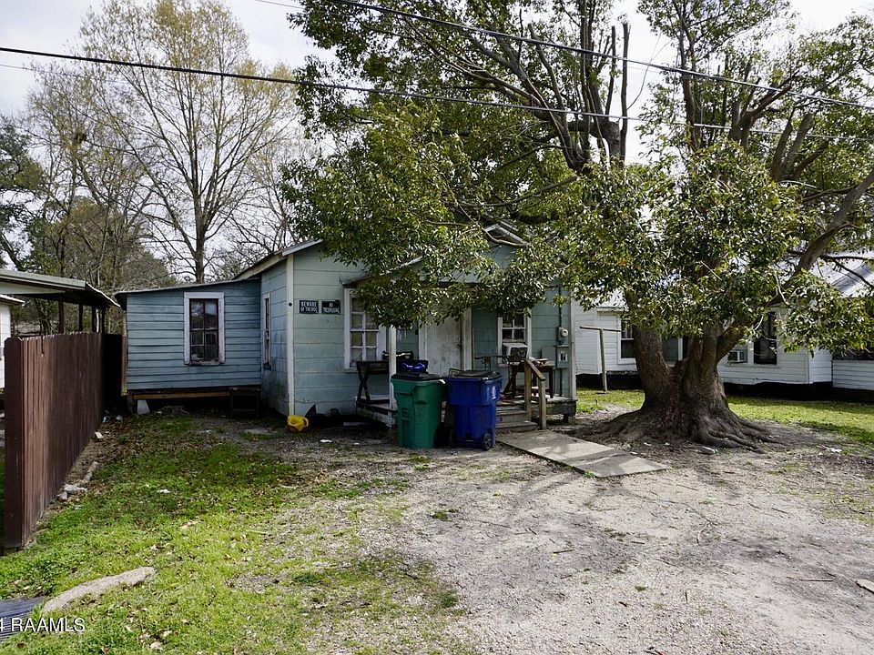 2nd image of 602 N Chevis St