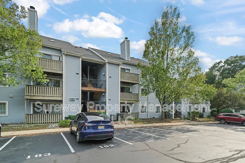 2 bed, 2.0 bath, 1132 sqft, $2,450 — Photo 1