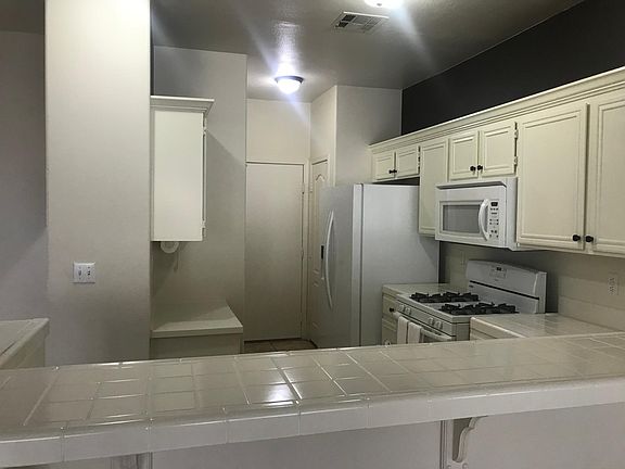 3rd image of 5263 Sunny Beach Ln