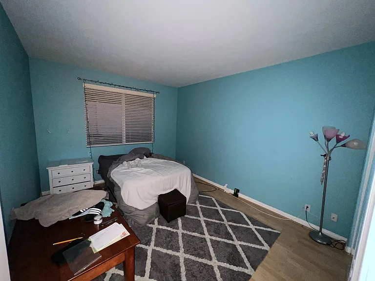 Bedroom - 2 of 3