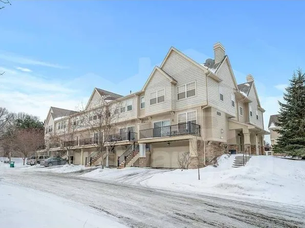 2423 121st Cir NE Unit I, Blaine, MN 55449