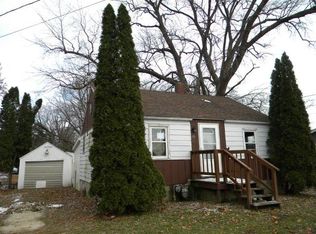 1911 McNeil Rd, Rock Falls, IL 61071