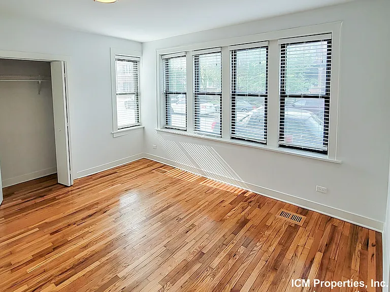 2227 W Wilson Ave #2235-1 — Photo 2