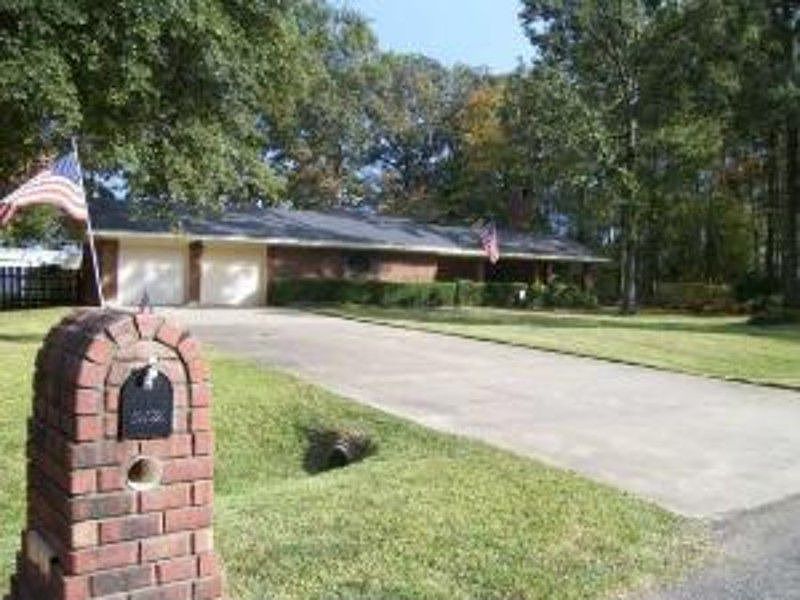 1st image of 10128 Arkansas St