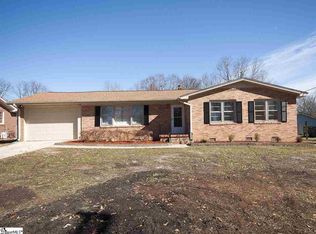 602 Cunningham Rd, Taylors, SC 29687