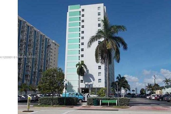 1st image of 1250 West Ave APT 10I