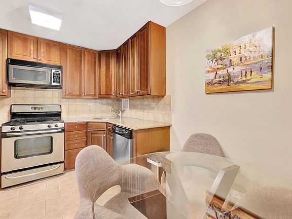 4th image of 245 E 87th St APT 5E