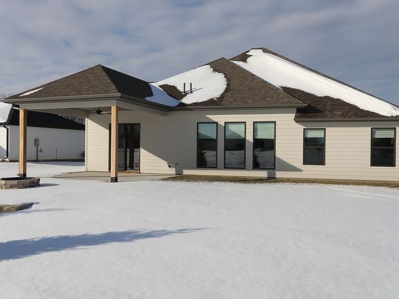 5th image of 4404 Kingston Heath Dr