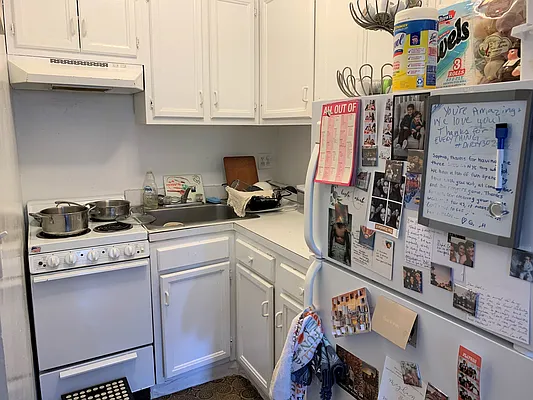 Rented by Joe Gotham LTD | media 8