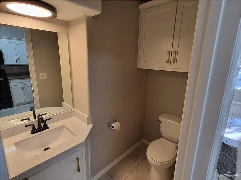 607 Jade St #1 — Photo 8