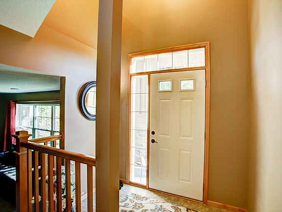 4th image of 11832 Emery Village Dr N #3201