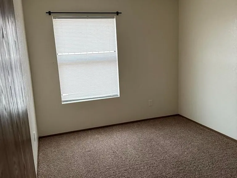 2190 Bex St #2 — Photo 2
