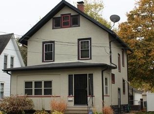 1434 25th Ave, Moline, IL 61265