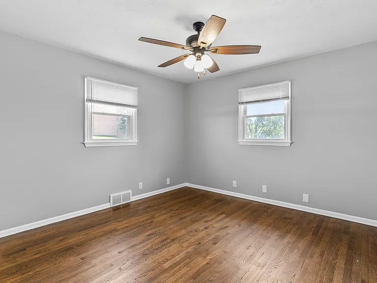 4505 Bancroft St — Photo 25