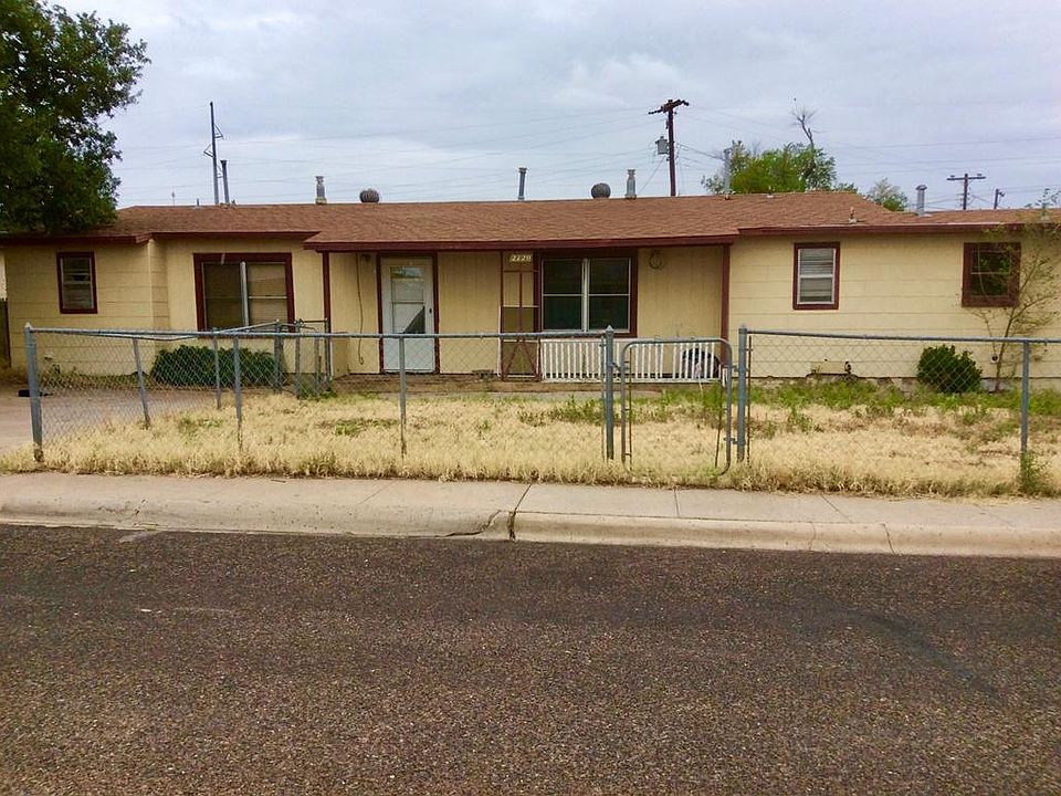 1st image of 2720 Hilltop Dr