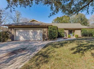 2890 Semoran Dr, Pensacola, FL 32503