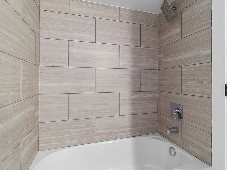 54 Rhode Island Ave NW — Photo 9