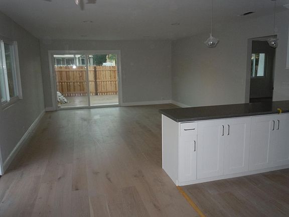 living room and Yard