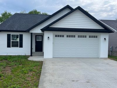 128 Winning Colors, Danville, KY, 40422