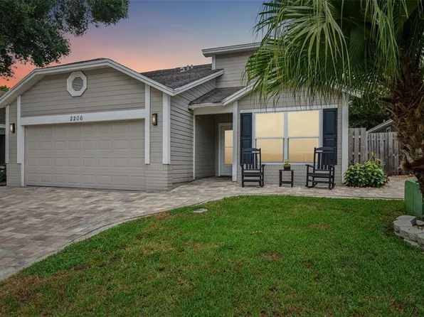 2206 Springrain Dr, Clearwater, FL 33763