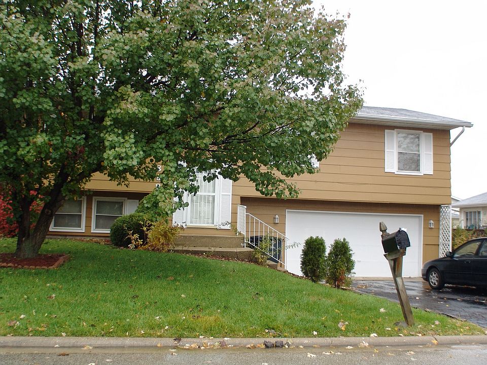 1st image of 368 Dorset Ct