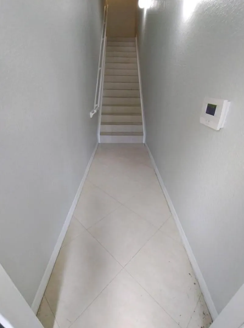 3/2 Lake available in North Lauderdale — Photo 4