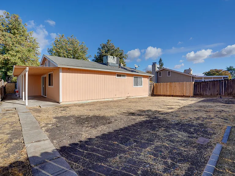 2524 Pemberton Ct — Photo 30