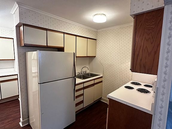5th image of 255 Market St #497461A2E