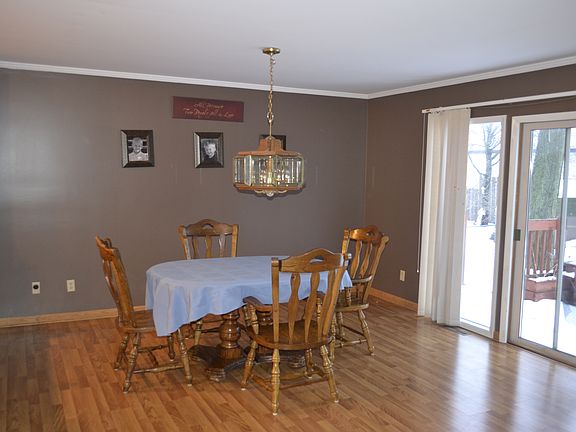 3rd image of 1816 Bonneville Dr