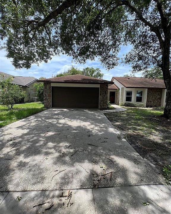 1st image of 3832 Valencia Grove Ln