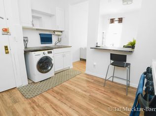 17 Pike St #2FC, New York, NY 10002