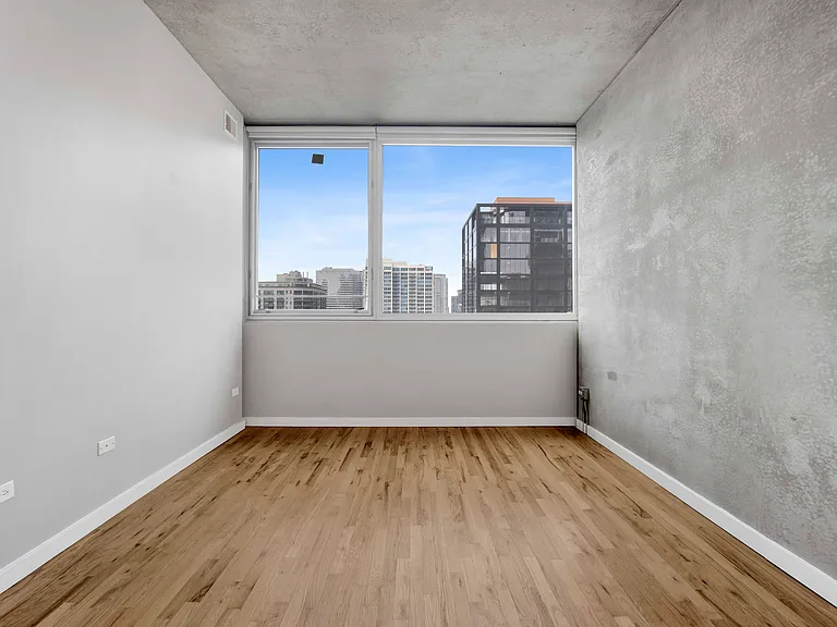 630 N Franklin St #1019 — Photo 17