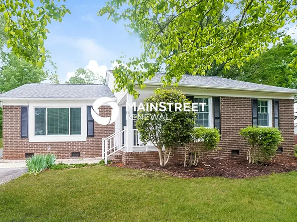 605 Brightsfield Ct, Rural Hall, NC 27045