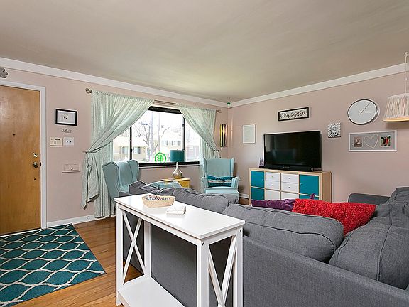 5th image of 8631 Pringle Dr
