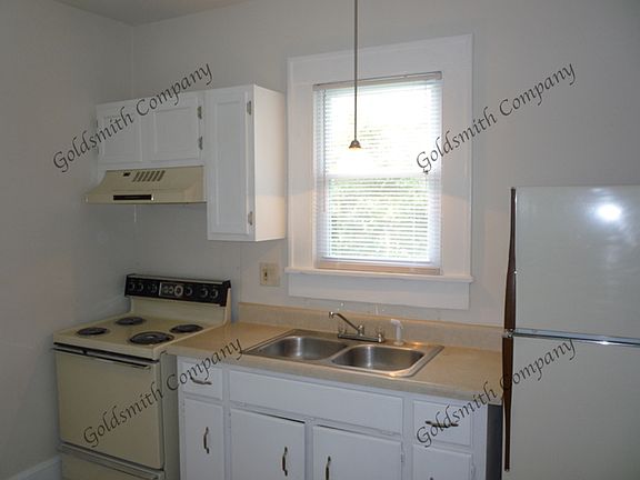 2nd image of 108 Chandler St