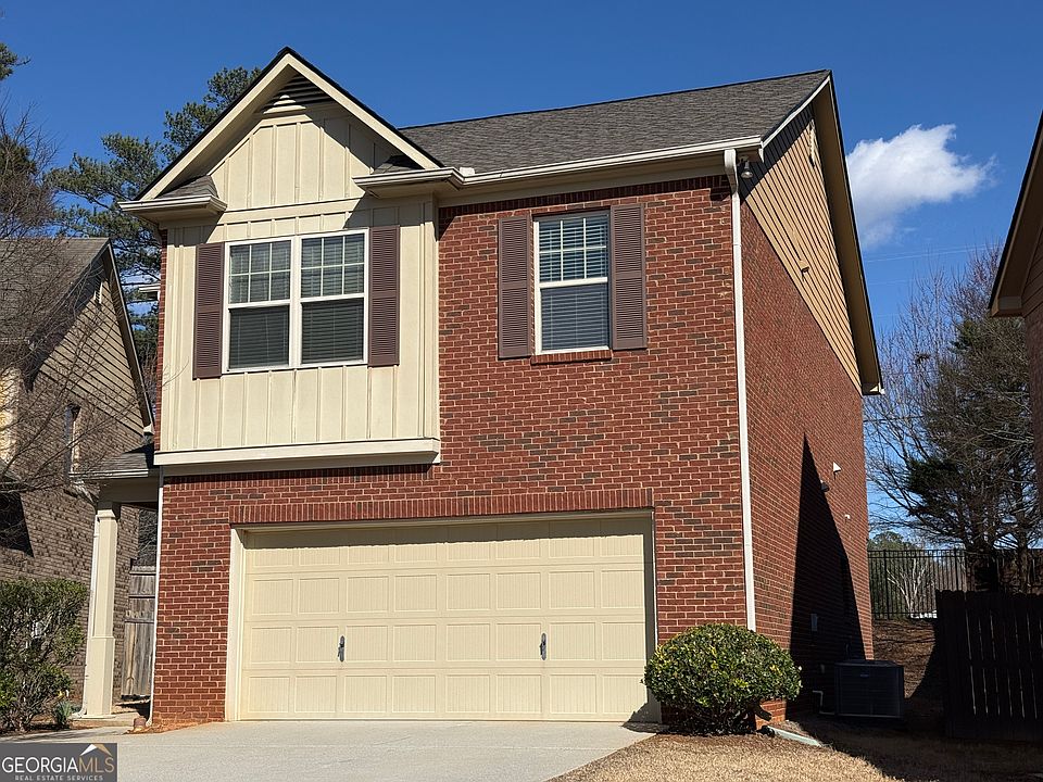 1st image of 57 Thorncrest Ct