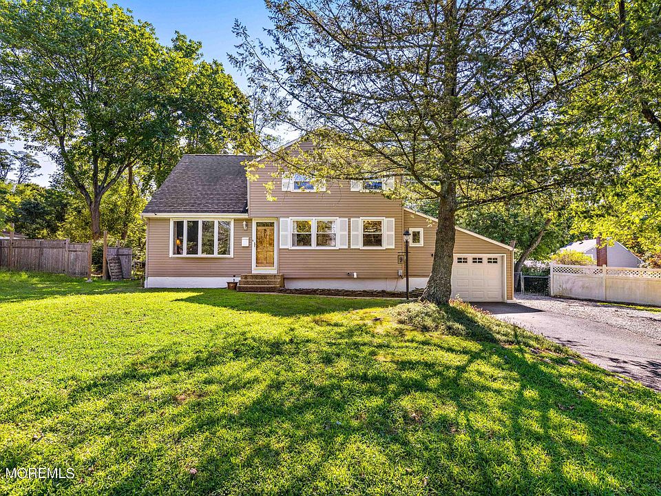 1st image of 9 Collinson Drive