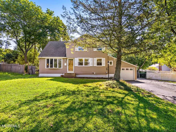 9 Collinson Drive, Middletown, NJ 07748