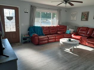 404 SW 12th St, Seminole, TX 79360