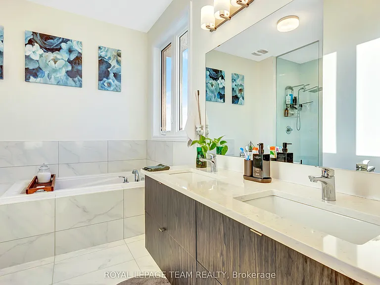 224 Turnbuckle Cres — Photo 17