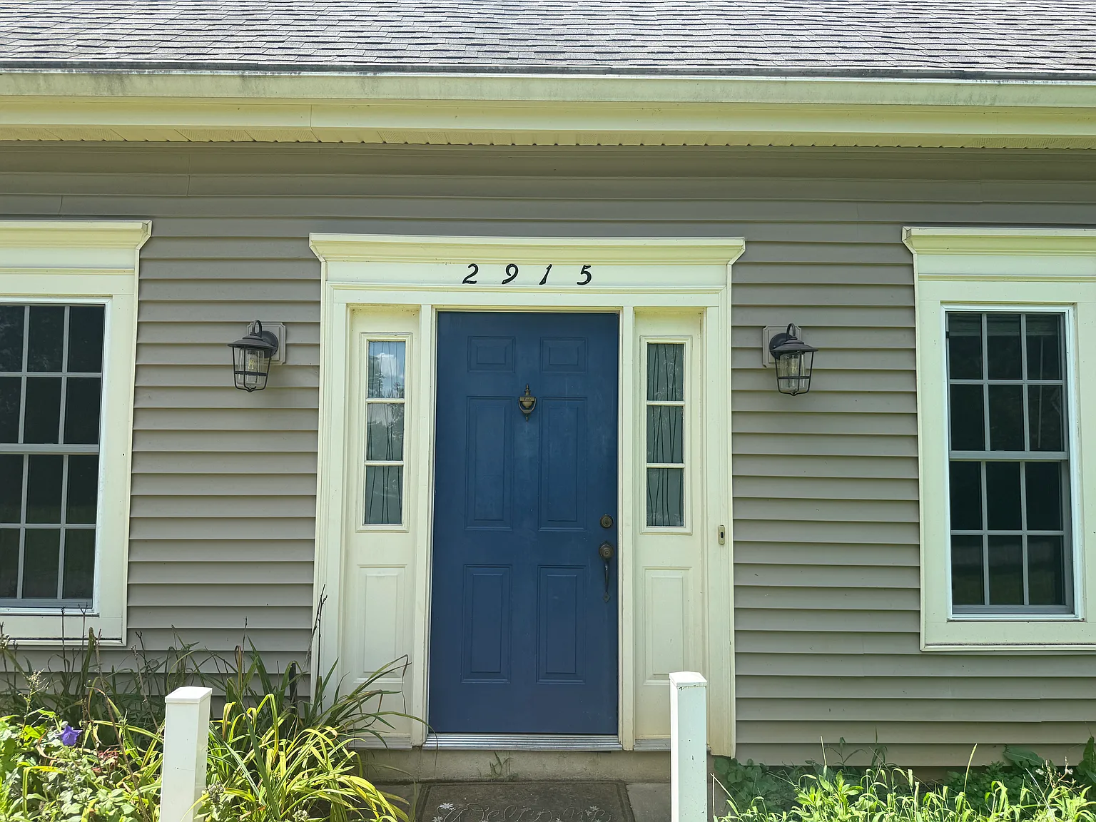 2915 Lamkin Way — Photo 2