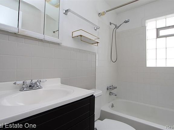 2nd image of 1814 N Center St