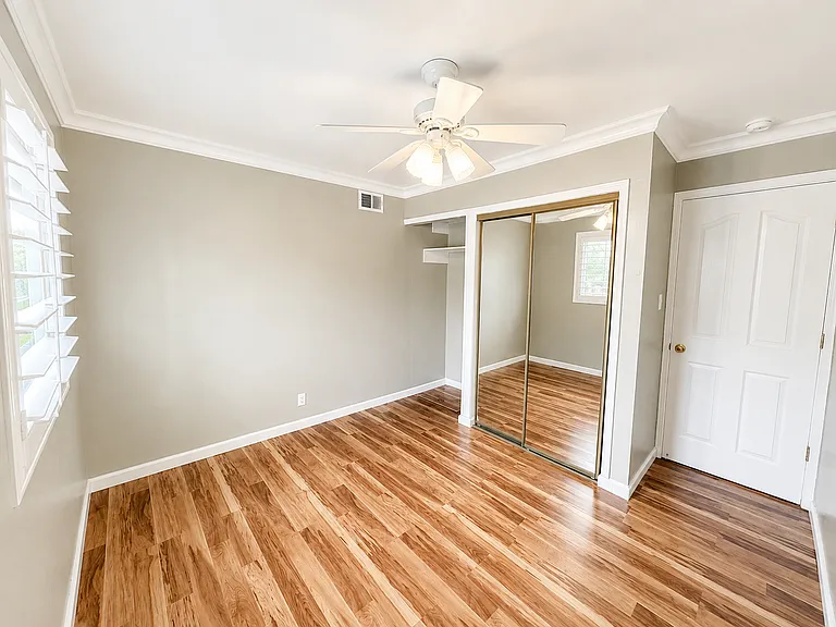 4543 Sloat Rd — Photo 6