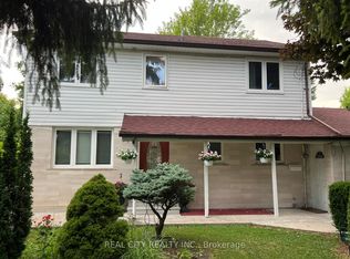 2451 Loanne Dr, Mississauga, ON L5K 1P1