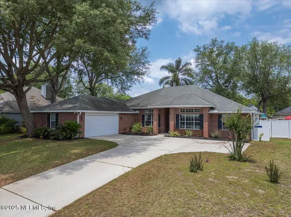 957 DEWBERRY Drive S, St. Johns, FL 32259