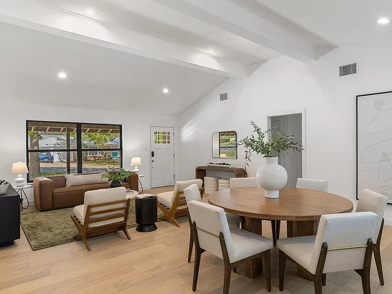 2503 Rockingham Dr — Photo 13